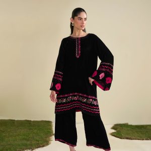 BLACK KURTA WITH TROUSER